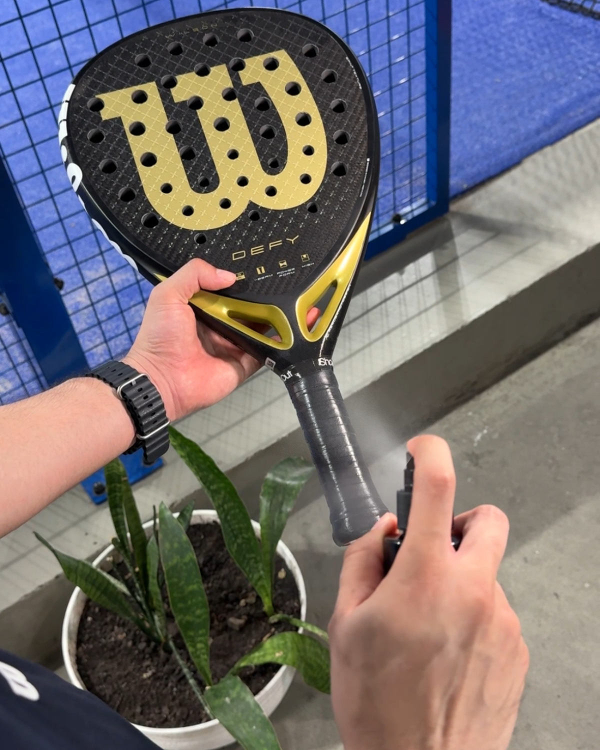 Power Grip Spray